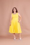 Sarı Midi Askılı Büyük Beden Kare Yaka Elbise