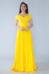 Sarı Uzun Kayık Kruvaze Yaka Düşük Omuz Dokuma Dökümlü Kumaş Abiye Elbise