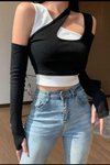 Siyah Beyaz Asimetrik Kesik Ikili Ayrı Parça Takım Parmak Geçmeli Crop Bluz