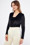 Siyah Kadife Büzgü Detay Uzun Kol Esnek Kumaş Çıtçıtlı Body