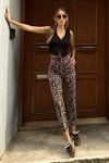 Siyah Leopar Desenli Çımalı Pantolon