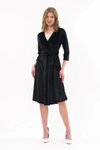 Siyah Midi Kruvaze Yaka Kadife Elbise