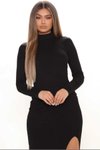 Siyah Midi Yarım Balıkçı Yaka Tek Bacak Yırtmaçlı Uzun Kollu Bodycon Elbise