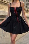 Siyah Mini Askılı Vanessa Dantel İşleme Elbise