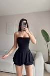 Siyah Mini Straplez Eteği Volanlı Şortlu Elbise