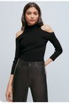 Siyah Omuz Detay Yarım Balıkçı Cut Out Esnek Bluz