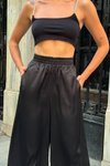 Siyah Solve Geniş Kesim Saten Pantolon