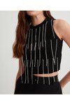 Siyah Taş Detaylı Crop Triko