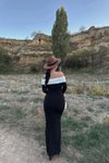 Siyah Uzun Madonna Yaka Garnili Elbise