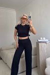 Siyah Yanları Büzgülü Crop Bluz Ve Pantolon İkili Takım