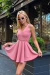 Toz Pembe Mini Sırt Dekolteli Sıfır Kol Şortlu Elbise