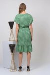 Yeşil Midi Önden Düğmeli Volan Detaylı Yazlık Elbise