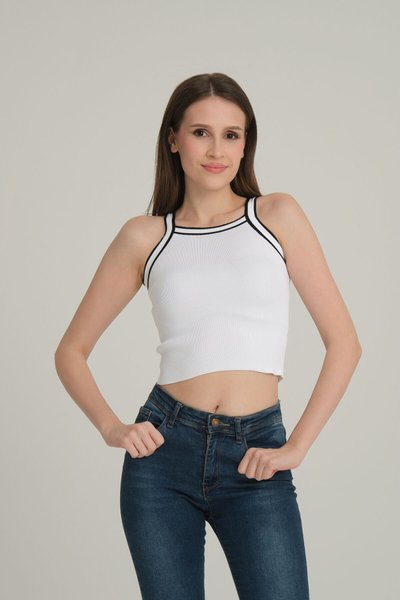 Beyaz Kol Çizgili Crop Triko