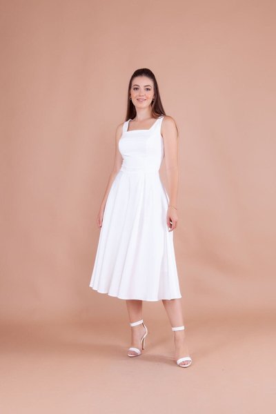 Beyaz Midi Askılı Kare Yaka Elbise