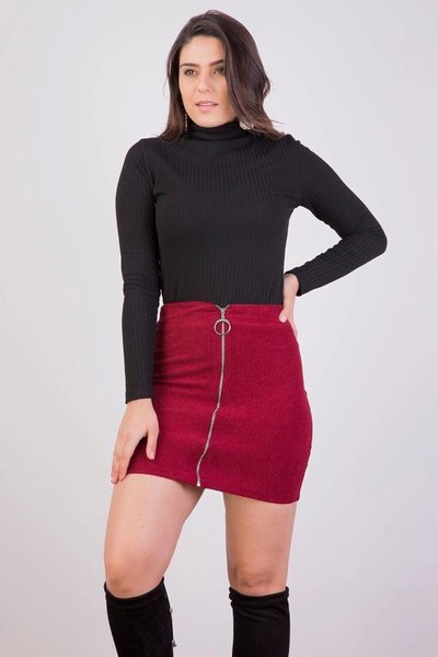 تنورة شتوية مخملية مضلعة بسحاب أمامي صغيرة بلون بوردو