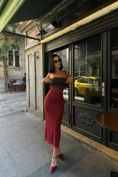 Bordo Uzun Straplez Vücuda Oturan Astarlı Tül Elbise