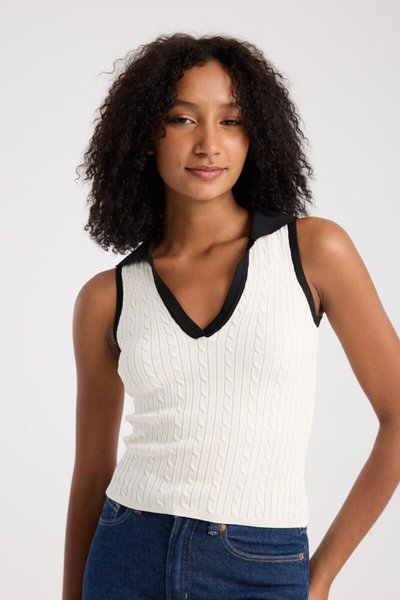 Ekru V Yaka Saç Örgü Triko