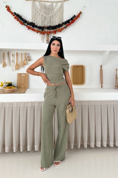 Haki Gofre Kumaş Omuz Detaylı Bluz Ve Pantolon İkili Takım
