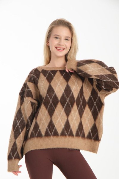 Kahve Oversize Baklava Desenli Kazak