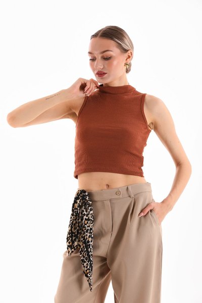Kahverengi Likralı Crop Bluz