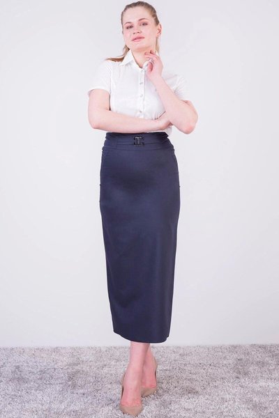 تنورة قلمية طويلة زرقاء موسمية بتفاصيل مشبك من بولي فيسكوز