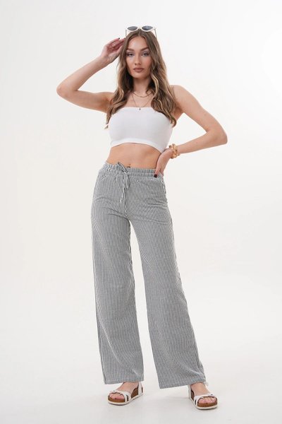 Siyah Beyaz Beli Bağcıklı Çizgili Pantolon