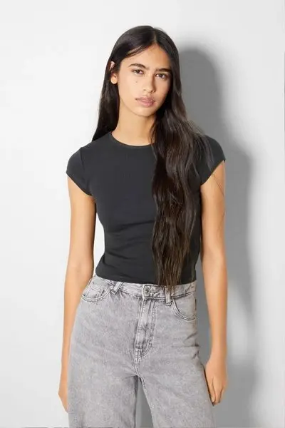 Siyah Fitilli Kısa Kollu T-shirt