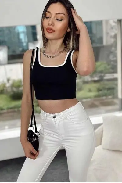 Siyah Kaşkorse Iki Renkli Askılı Bluz