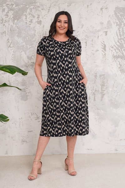 Siyah Midi Likralı Büyük Beden Desenli Elbise