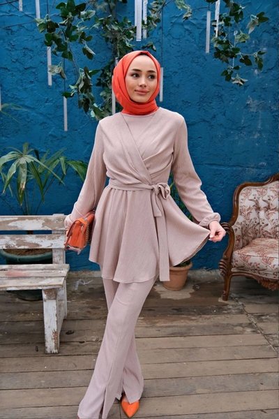 Taş Bel Buzgulu Kemerlı İkili Tesettür Takım