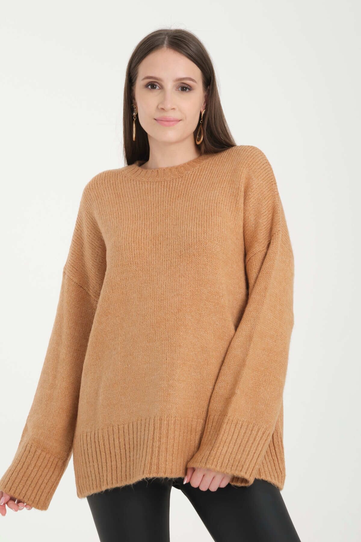 Bej Oversize Basic Uzun Kazak - İLKCET MODA