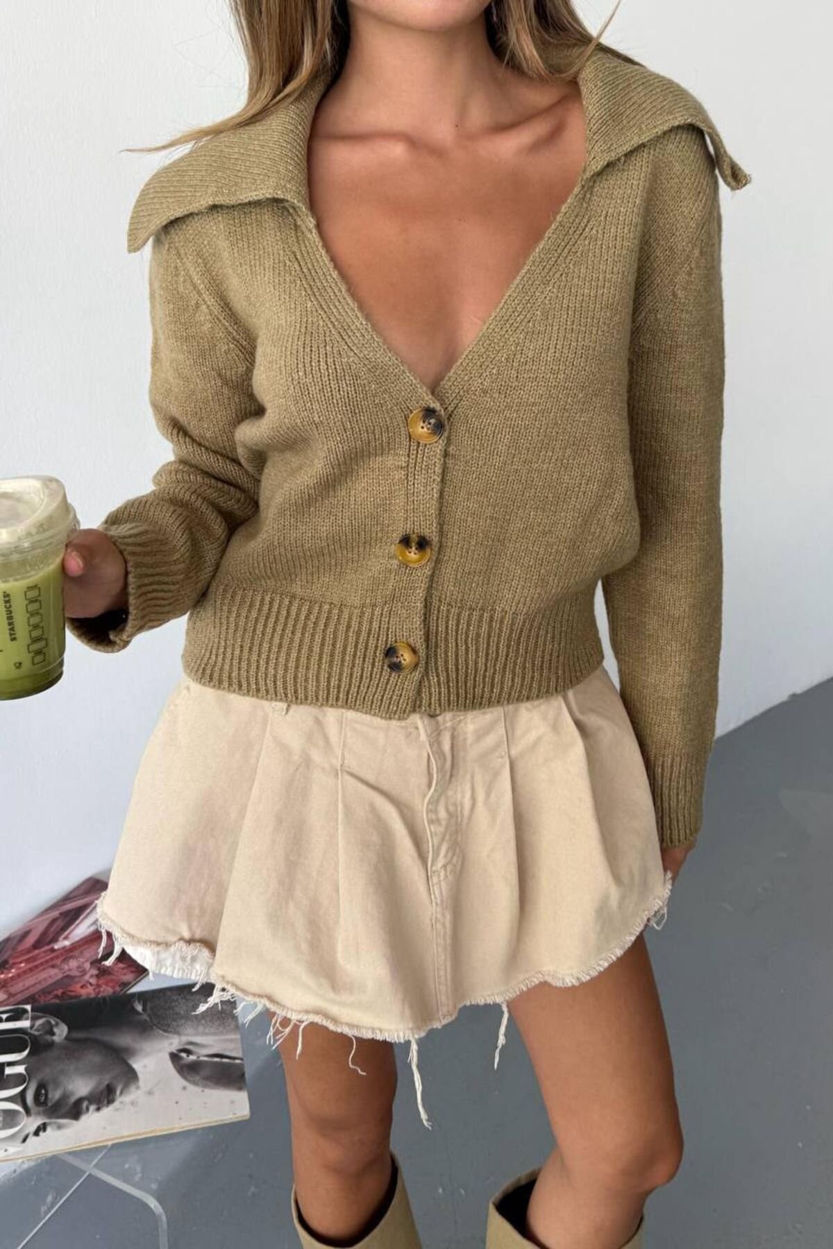 Haki Şal Yaka Düğmeli Triko Hırka - İLKCET MODA