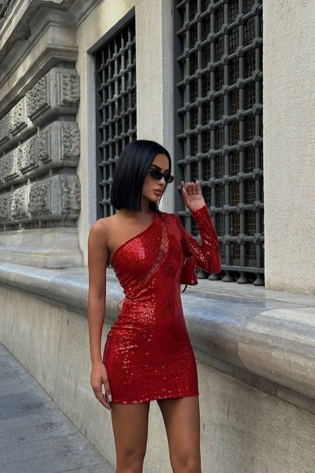 Red Mini One-Shoulder Plunging Neckline Sequin Evening Dress - VİSKALİ