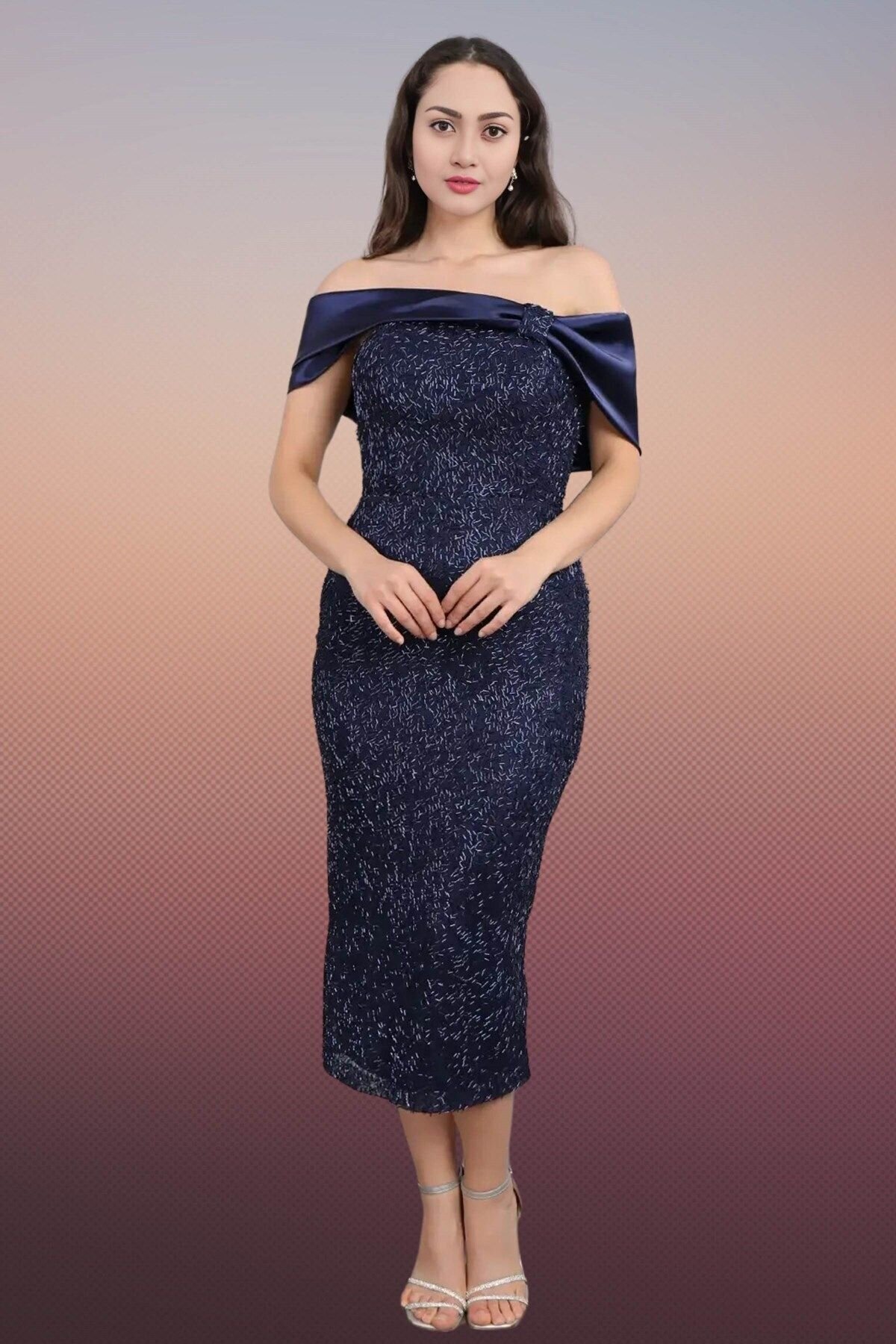 Lacivert Midi Payet İşlemeli Saten Yaka Detaylı Abiye Elbise - Moda Amore