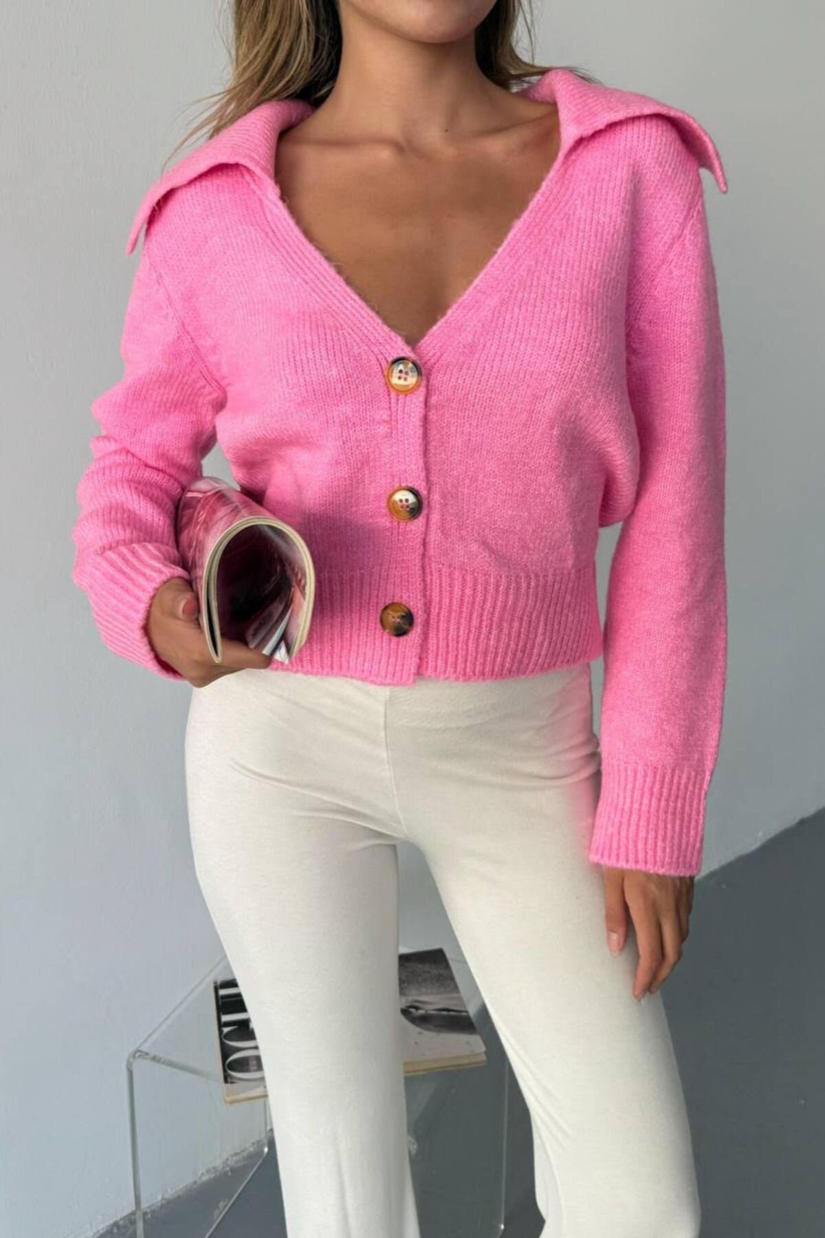 Pembe Şal Yaka Düğmeli Triko Hırka - İLKCET MODA