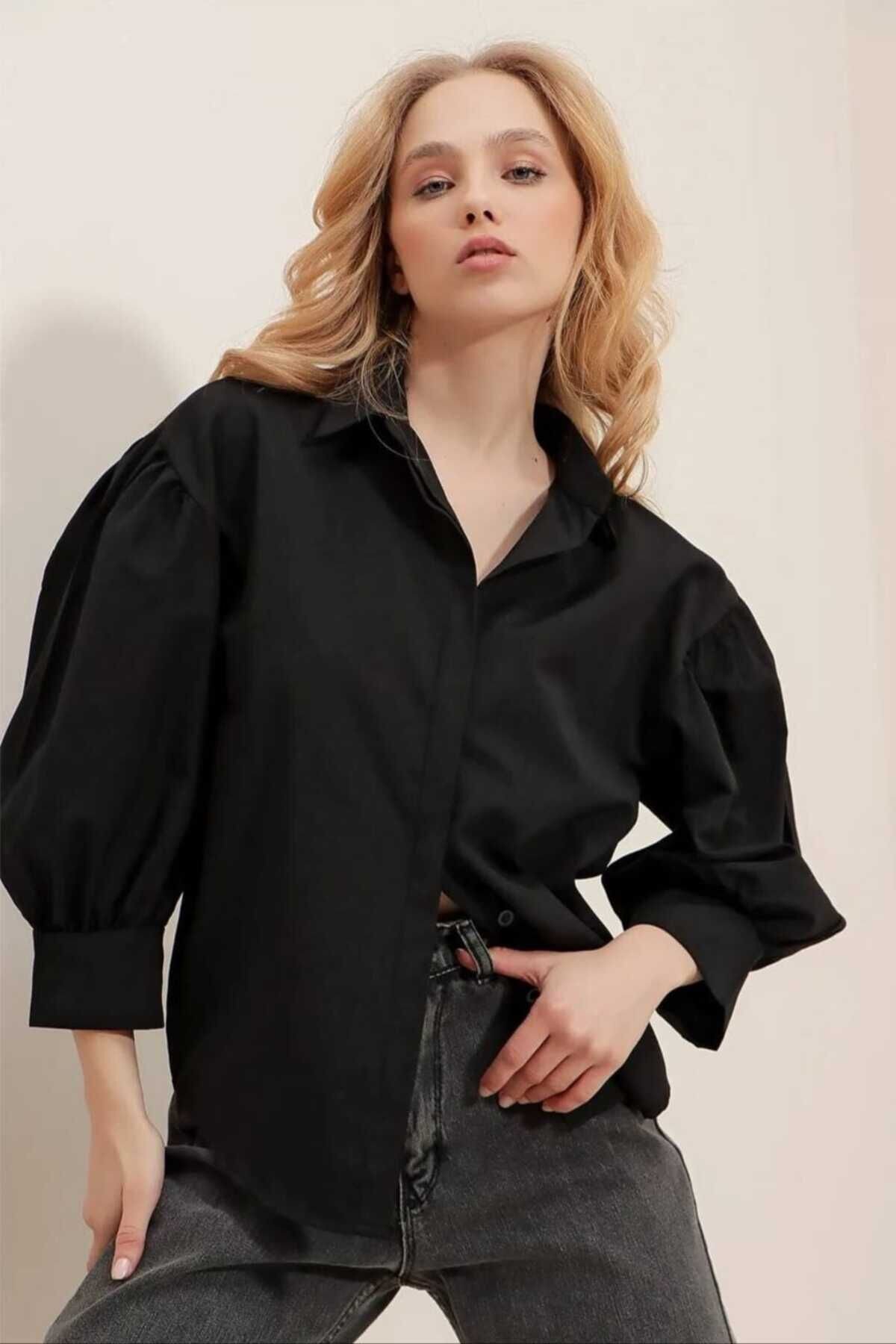 Siyah Balon Kol Gizli Patlı Basic Poplin Gömlek - OlaLady