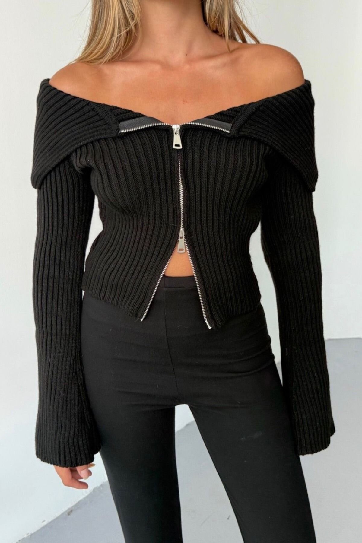 Siyah Çift Fermuarlı Madonna Yaka Triko Hırka - İLKCET MODA