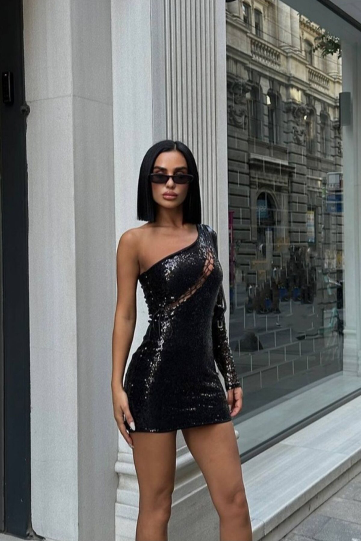 Black Mini One-Shoulder Sequined Plunge Evening Dress - VİSKALİ