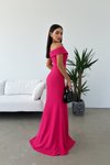 Fuşya Uzun Krep Kumaş Kısa Kollu Kayık Yaka Yırtmaç Detay Abiye Elbise
