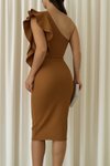 Kahverengi Midi Scuba Kumaş Tek Omuz Volanlı Elbise