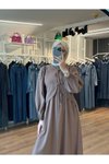 Kahverengi Önden Kurdale Bağlamalı İnce Modal Kumaş Tesettür Elbise