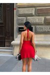 Kırmızı Mini Boyundan Bağlamalı Sırt Dekolteli Sandy Kumaş Abiye Elbise