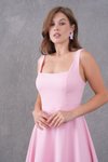 Pembe Midi Askılı Kare Yaka Tül Detaylı Abiye Elbise