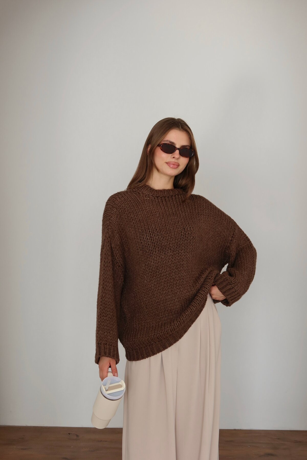 Bitter Coffee Oversize Knitted Sweater - LOISY
