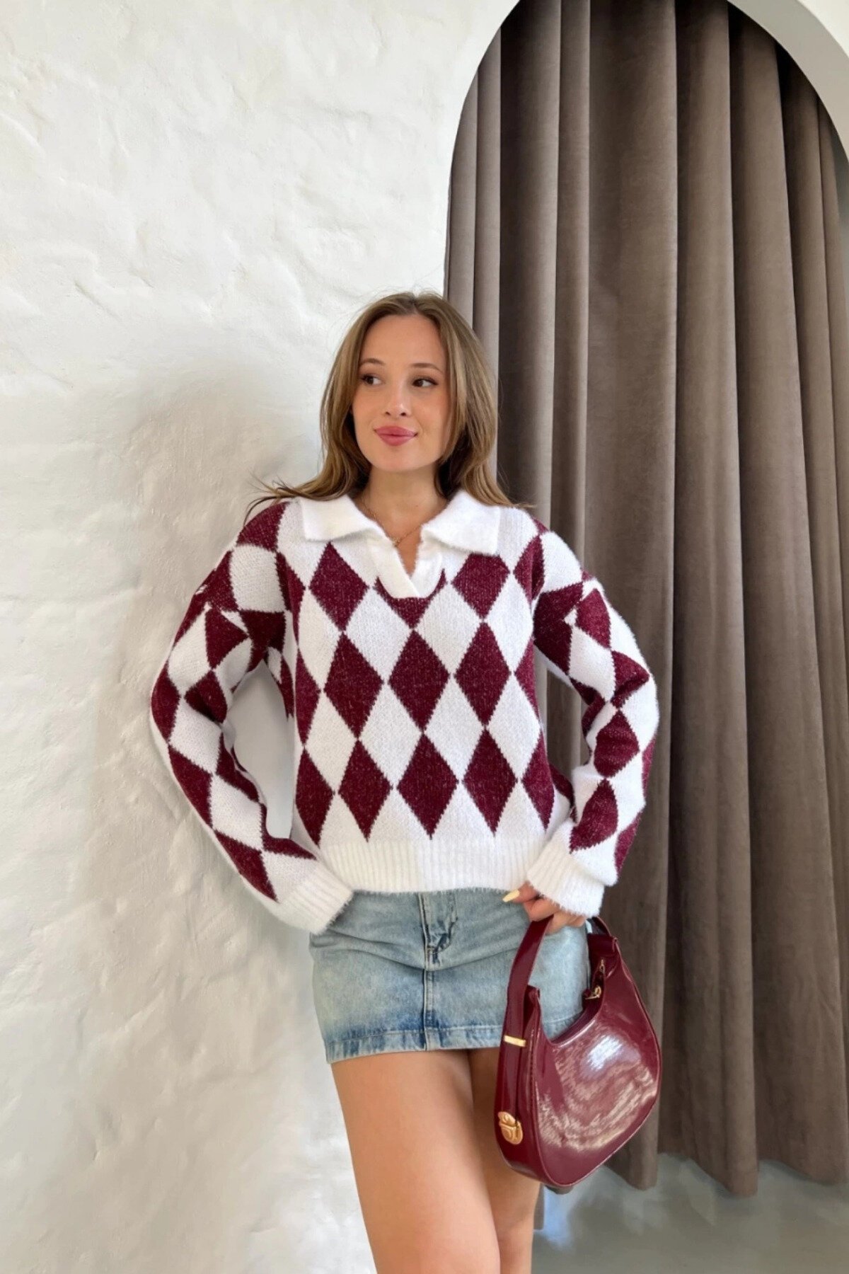 Burgundy Argyle Pattern Knit Polo Collar Sweater - MOZENA