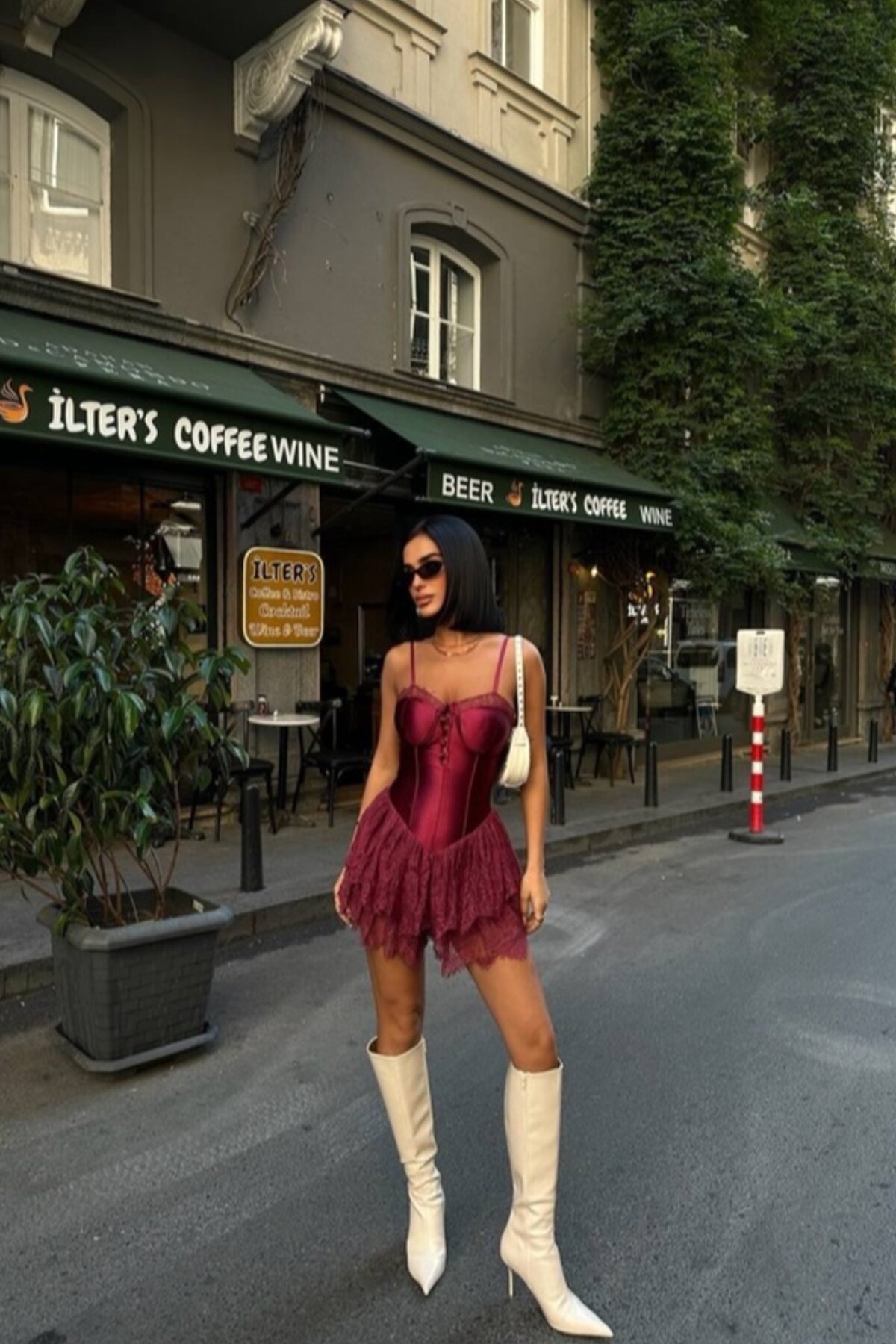 Burgundy Mini Premium Lace-Detailed Strappy Piped Formal Dress with Shorts - VİSKALİ