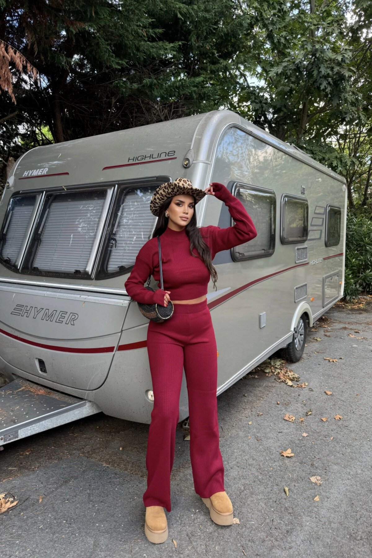 Burgundy Thumbhole Stand-Up Collar Knit Two-Piece Set - MOZENA