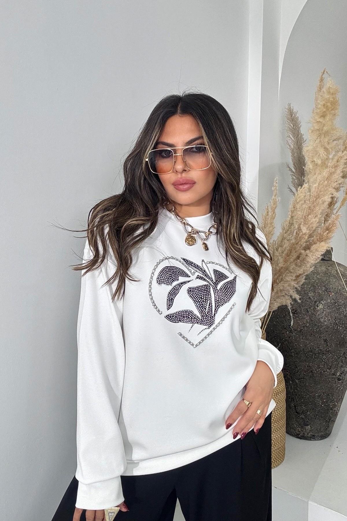 Ekru Marka Model Taşlı Yaprak Desen Sweatshirt - Sohotique By P