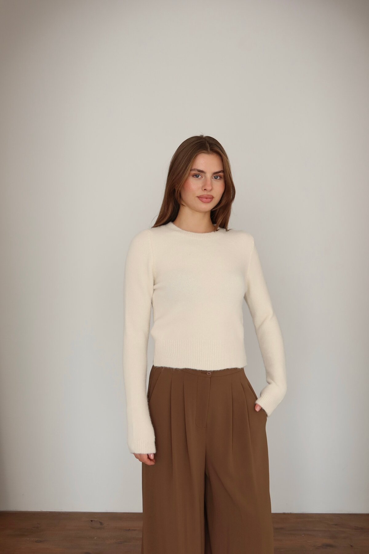 Ecru Fluffy Soft-Textured Knit Sweater - LOISY