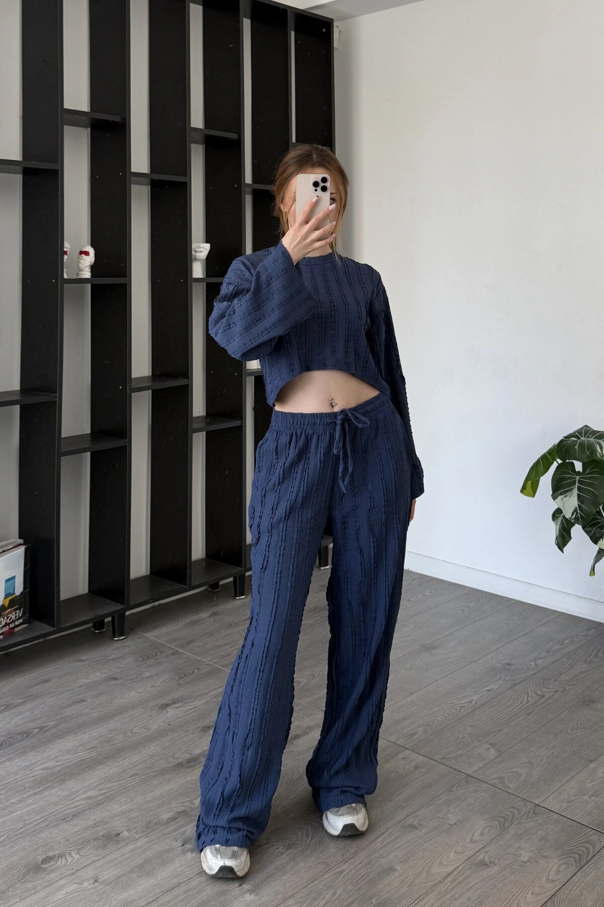 Blue Reverse Stitch Crop Two-Piece Pants Set - MOZENA
